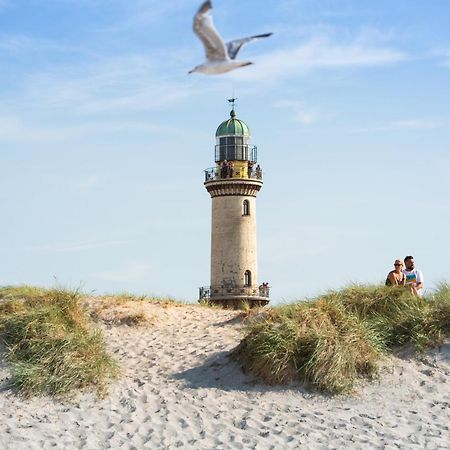 Kapitaenshaus In Wasserlage! Traumapartments Warnemuende Rostock Exteriör bild