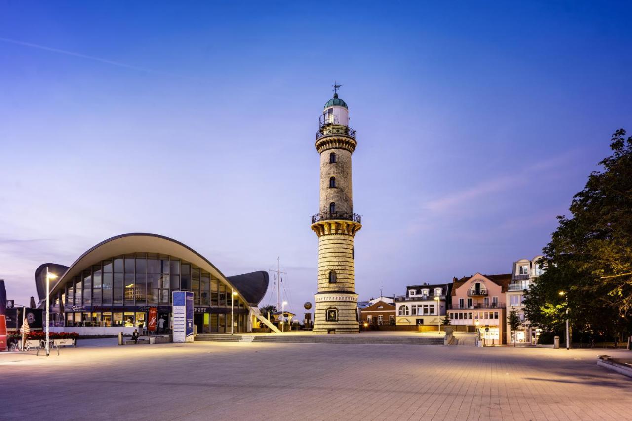 Kapitaenshaus In Wasserlage! Traumapartments Warnemuende Rostock Exteriör bild